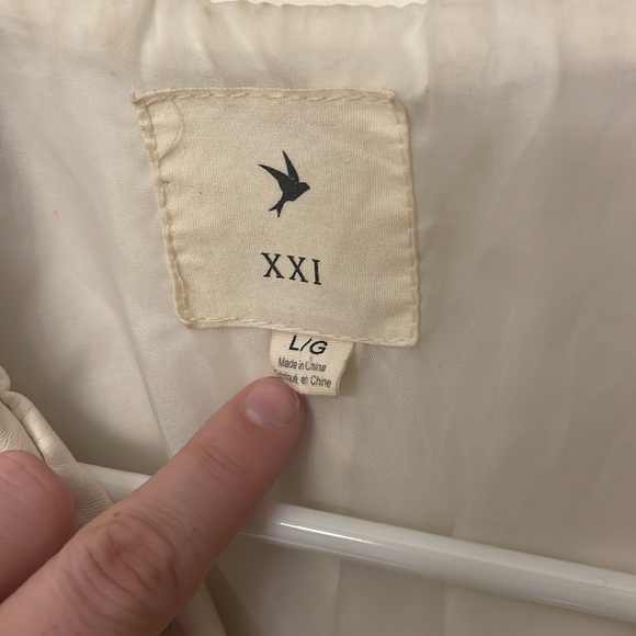 Cream Faux Leather Jacket with Side Zipper - Picture 3 of 9